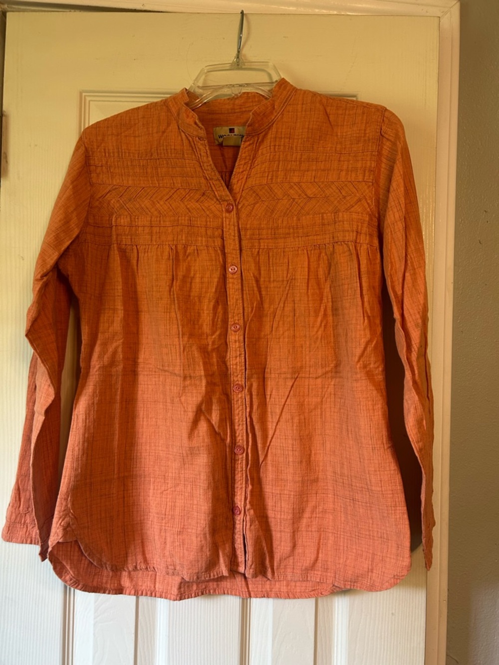 $3️⃣bundled🛍️ Woolrich orange shirt